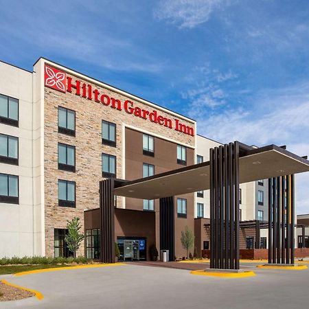 Hilton Garden Inn Hays, Ks Εξωτερικό φωτογραφία
