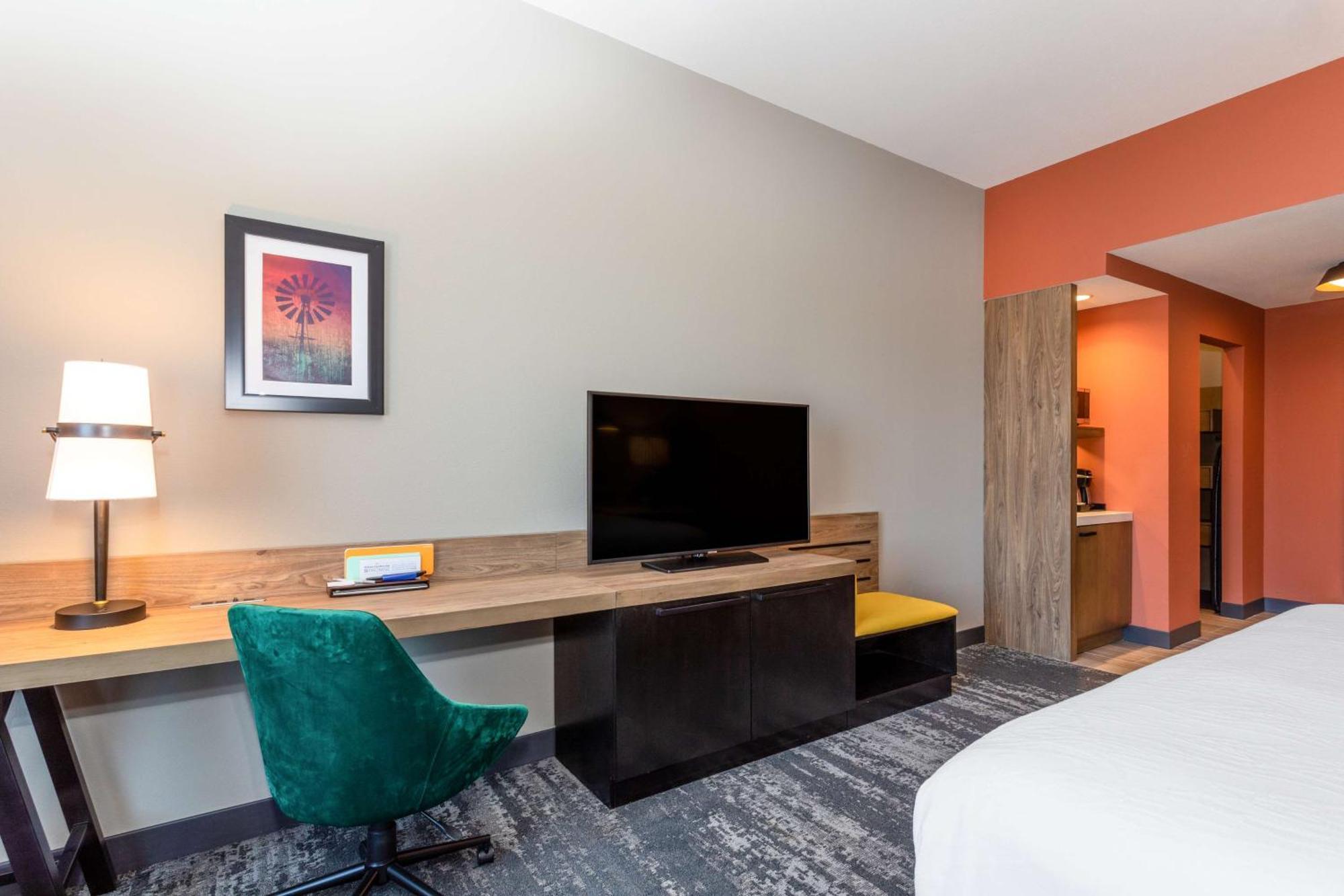Hilton Garden Inn Hays, Ks Εξωτερικό φωτογραφία