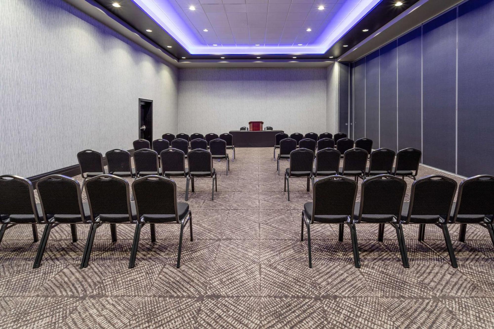 Hilton Garden Inn Hays, Ks Εξωτερικό φωτογραφία